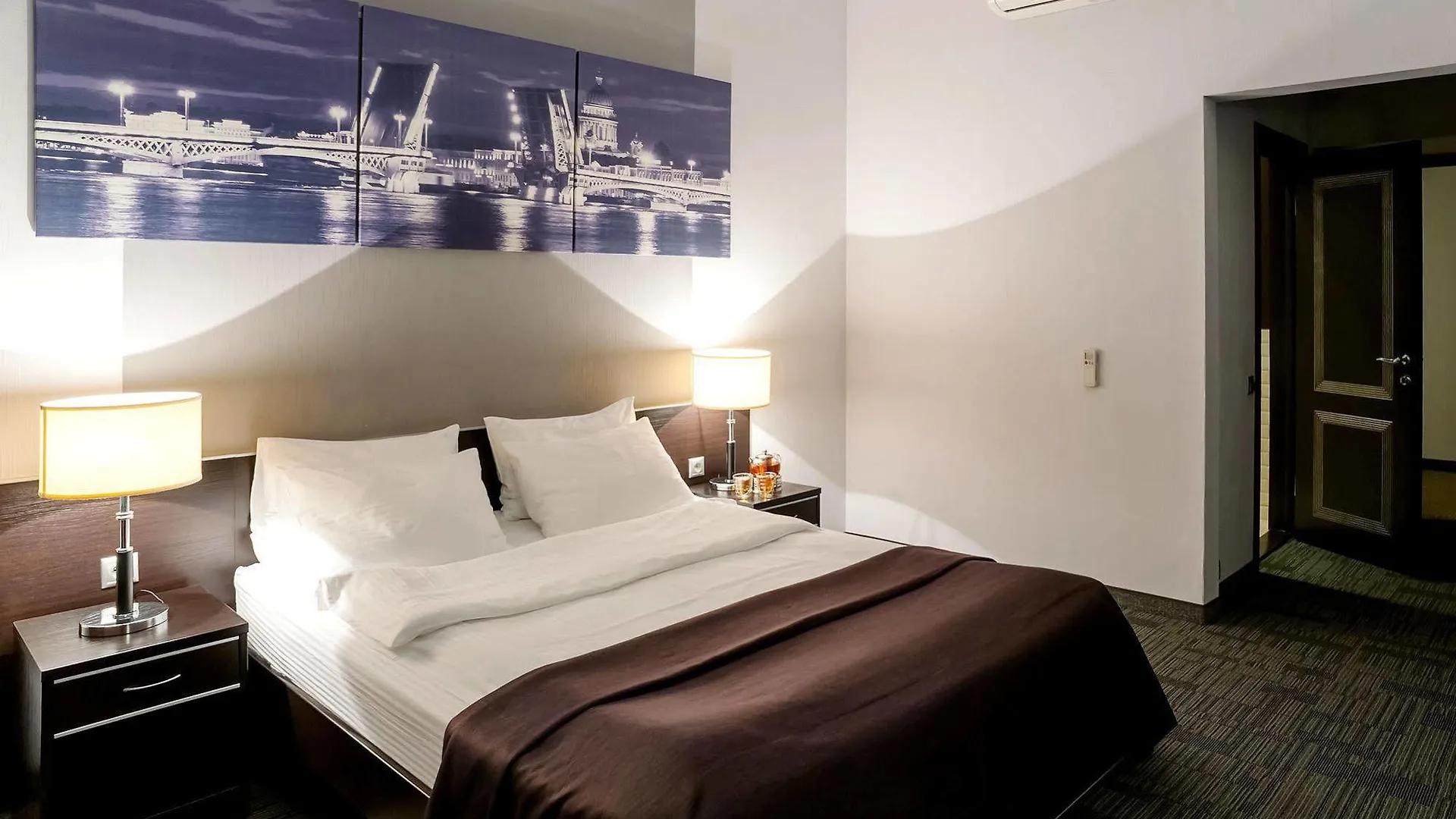 Mary Hotel San Pietroburgo 3*,